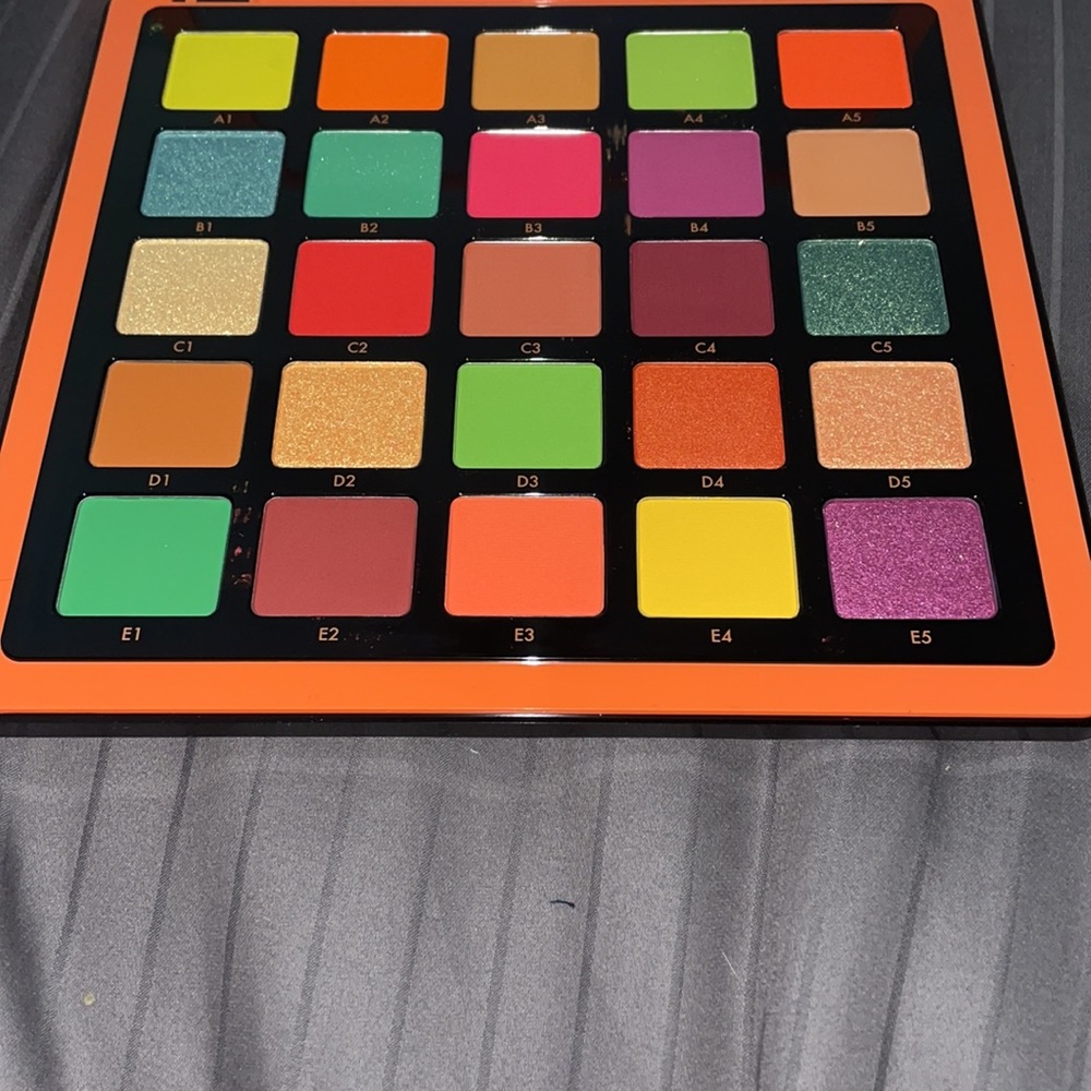 NIB Anastasia Beverly Hills Norvina Palette.